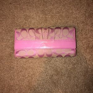Coach wallet